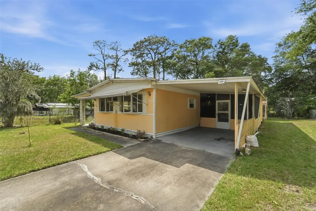 4128 Woodland Circle Deland FL 32724
