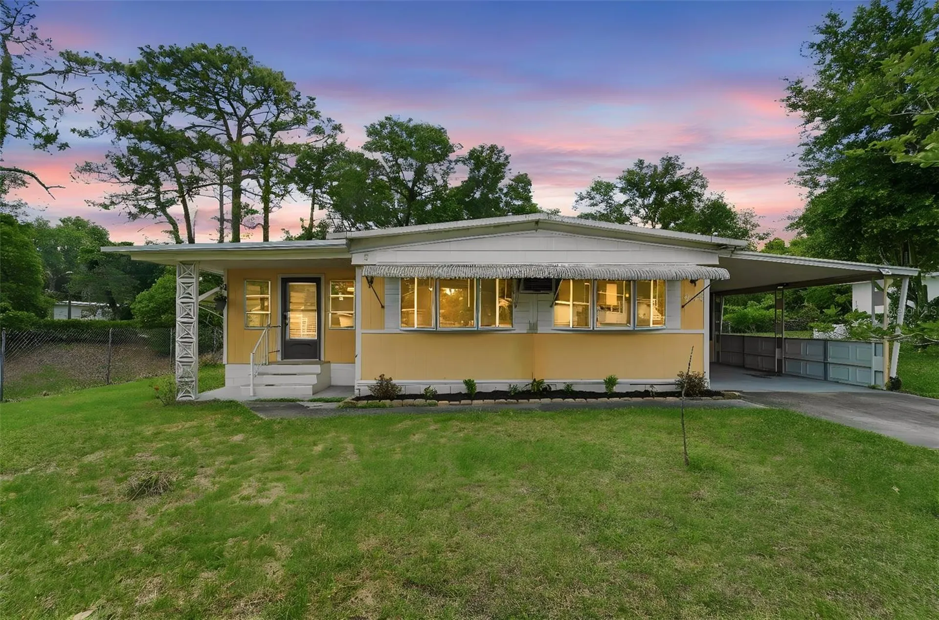 4128 Woodland Circle Deland FL 32724