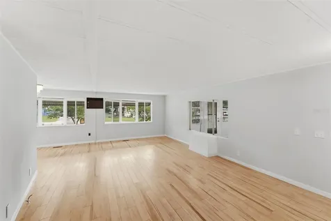 4128 Woodland Circle Deland FL 32724
