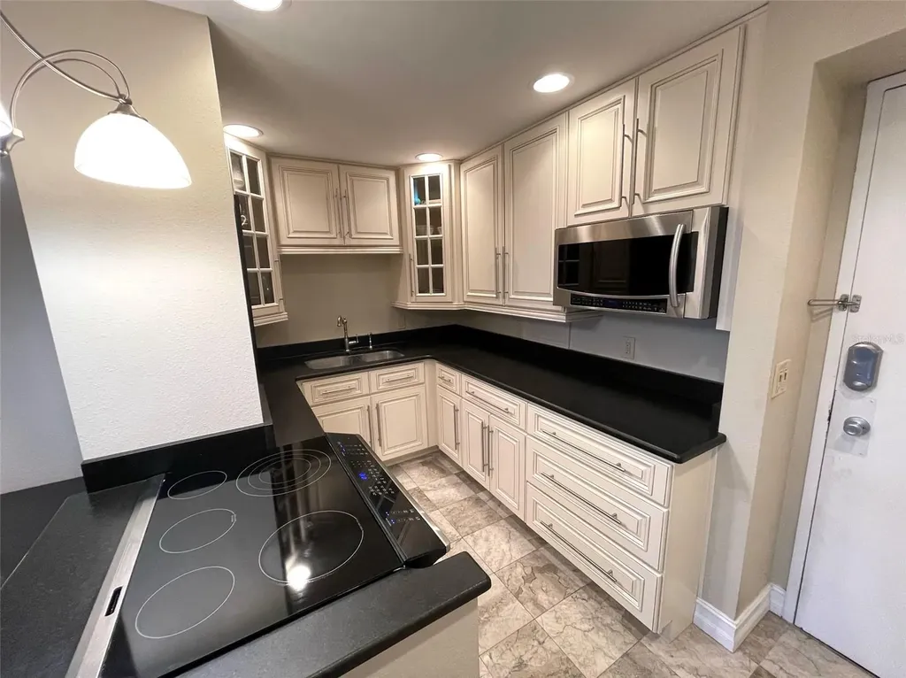 880 Mandalay Avenue Clearwater Beach FL 33767
