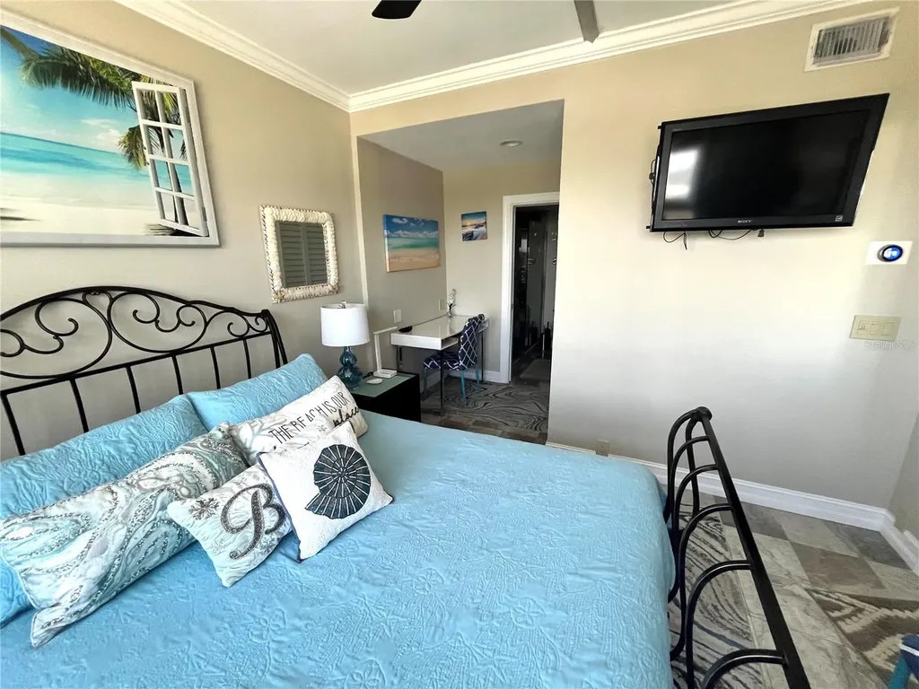 880 Mandalay Avenue Clearwater Beach FL 33767