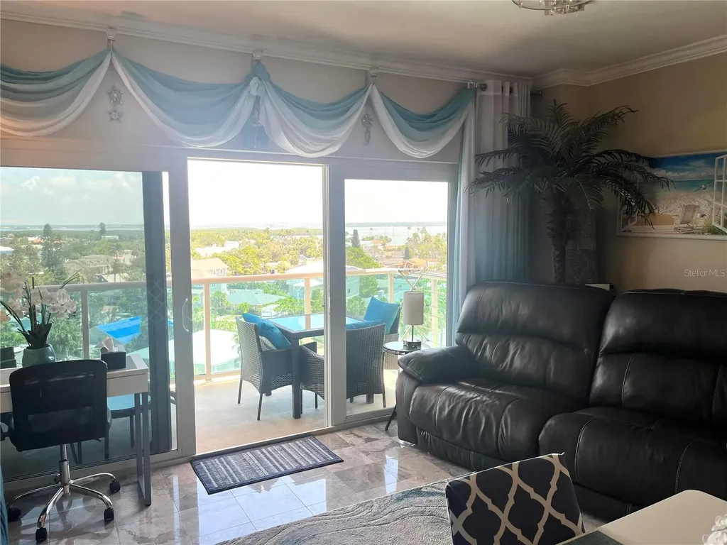 880 Mandalay Avenue Clearwater Beach FL 33767
