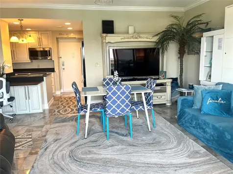 880 Mandalay Avenue Clearwater Beach FL 33767