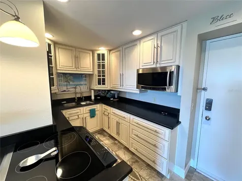 880 Mandalay Avenue Clearwater Beach FL 33767