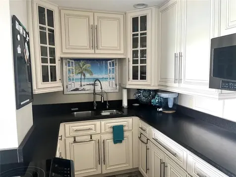 880 Mandalay Avenue Clearwater Beach FL 33767
