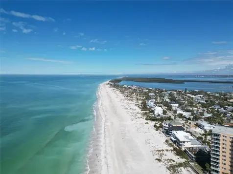 880 Mandalay Avenue Clearwater Beach FL 33767