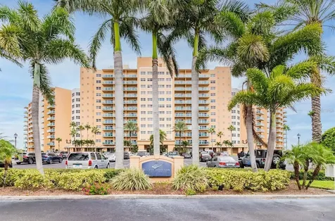 880 Mandalay Avenue Clearwater Beach FL 33767
