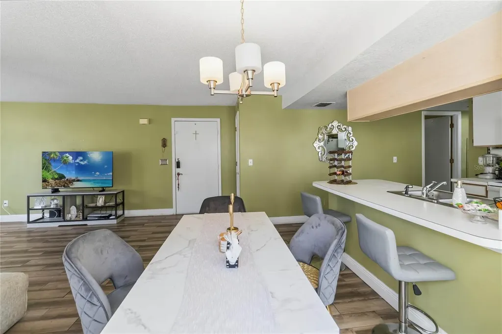 2033 Royal Bay Boulevard Kissimmee FL 34746