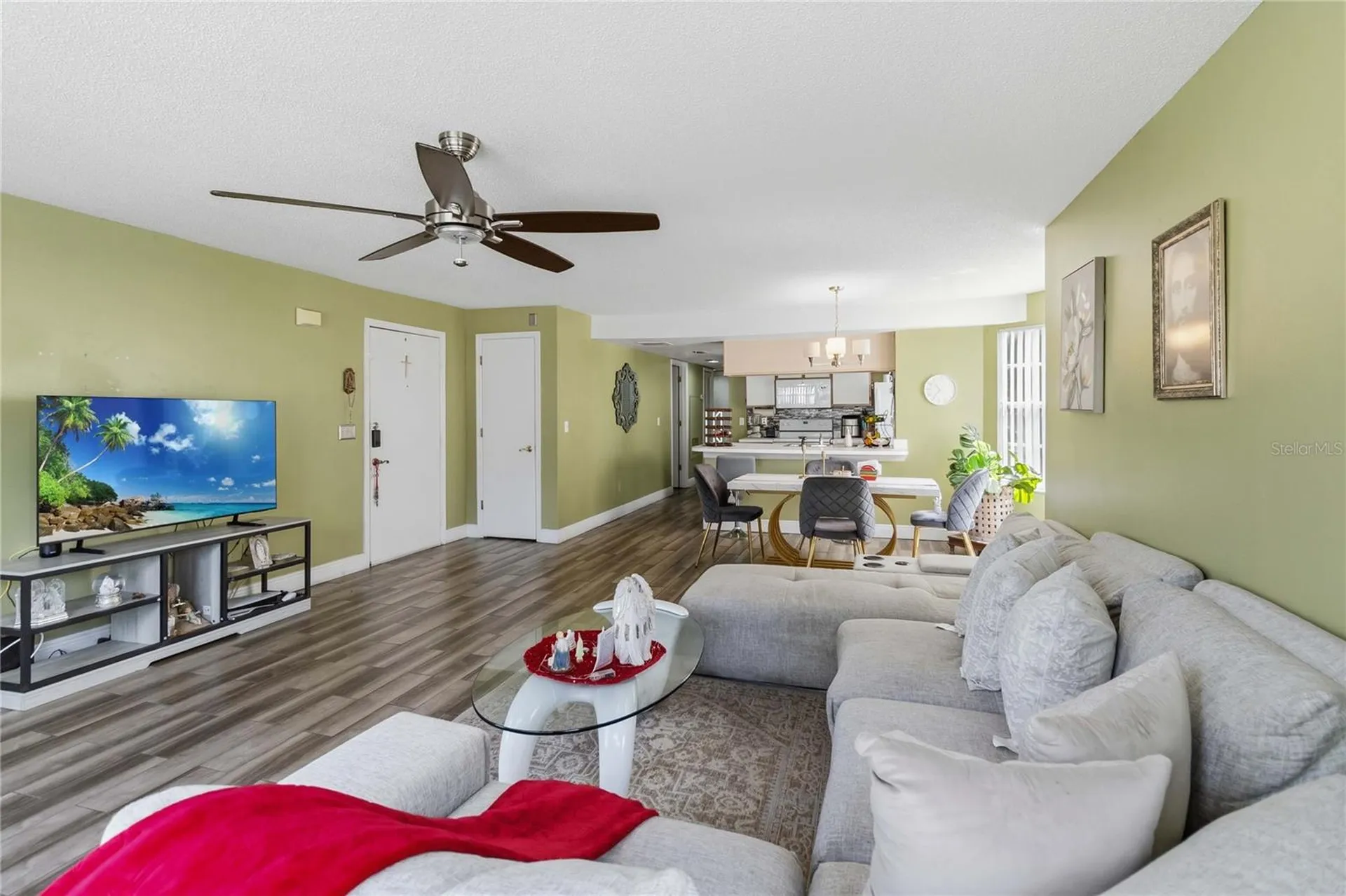 2033 Royal Bay Boulevard Kissimmee FL 34746