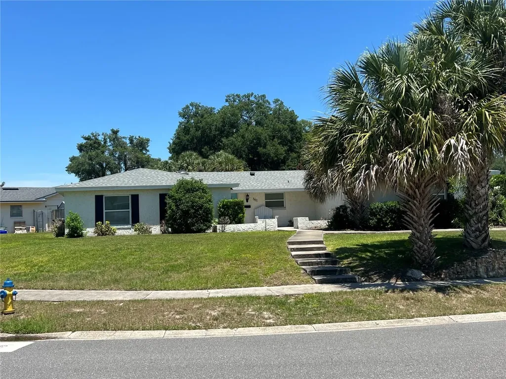 661 Cortez Circle Altamonte Springs FL 32714