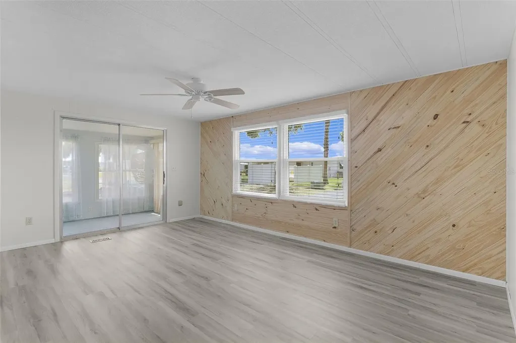 30 Riverview Drive Fruitland Park FL 34731