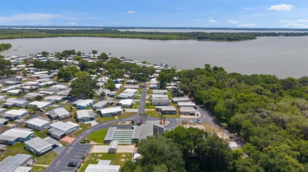 30 Riverview Drive Fruitland Park FL 34731