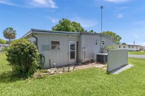 30 Riverview Drive Fruitland Park FL 34731
