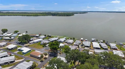 30 Riverview Drive Fruitland Park FL 34731