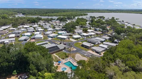 30 Riverview Drive Fruitland Park FL 34731