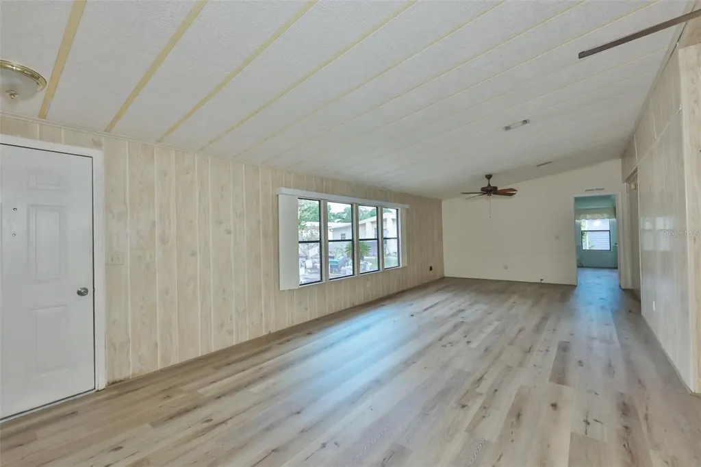 9143 Otter Pass Tampa FL 33626