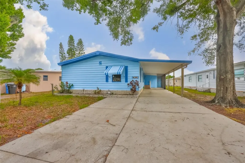 9143 Otter Pass Tampa FL 33626