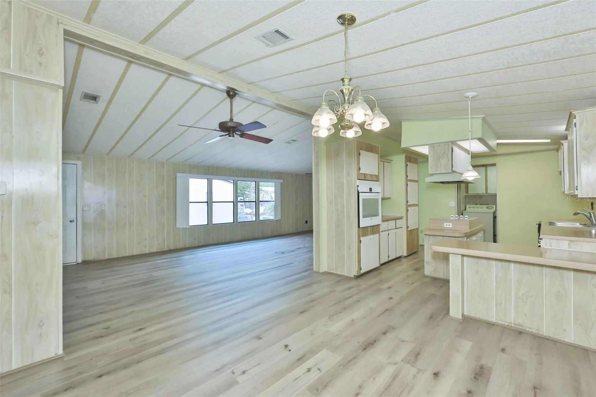 9143 Otter Pass Tampa FL 33626