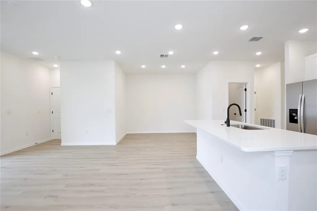 3014 Sunscape Terrace Groveland FL 34736