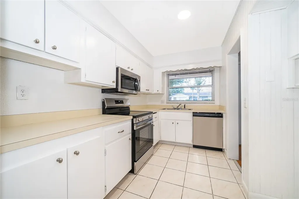 4707 Pinellas Drive Orlando FL 32812