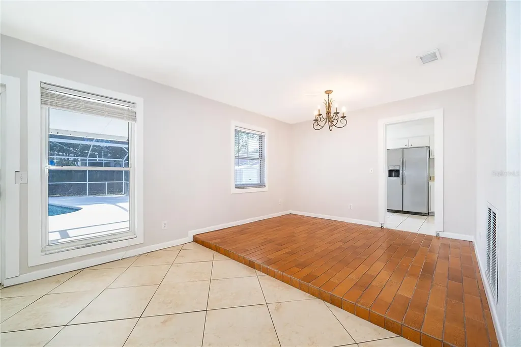 4707 Pinellas Drive Orlando FL 32812