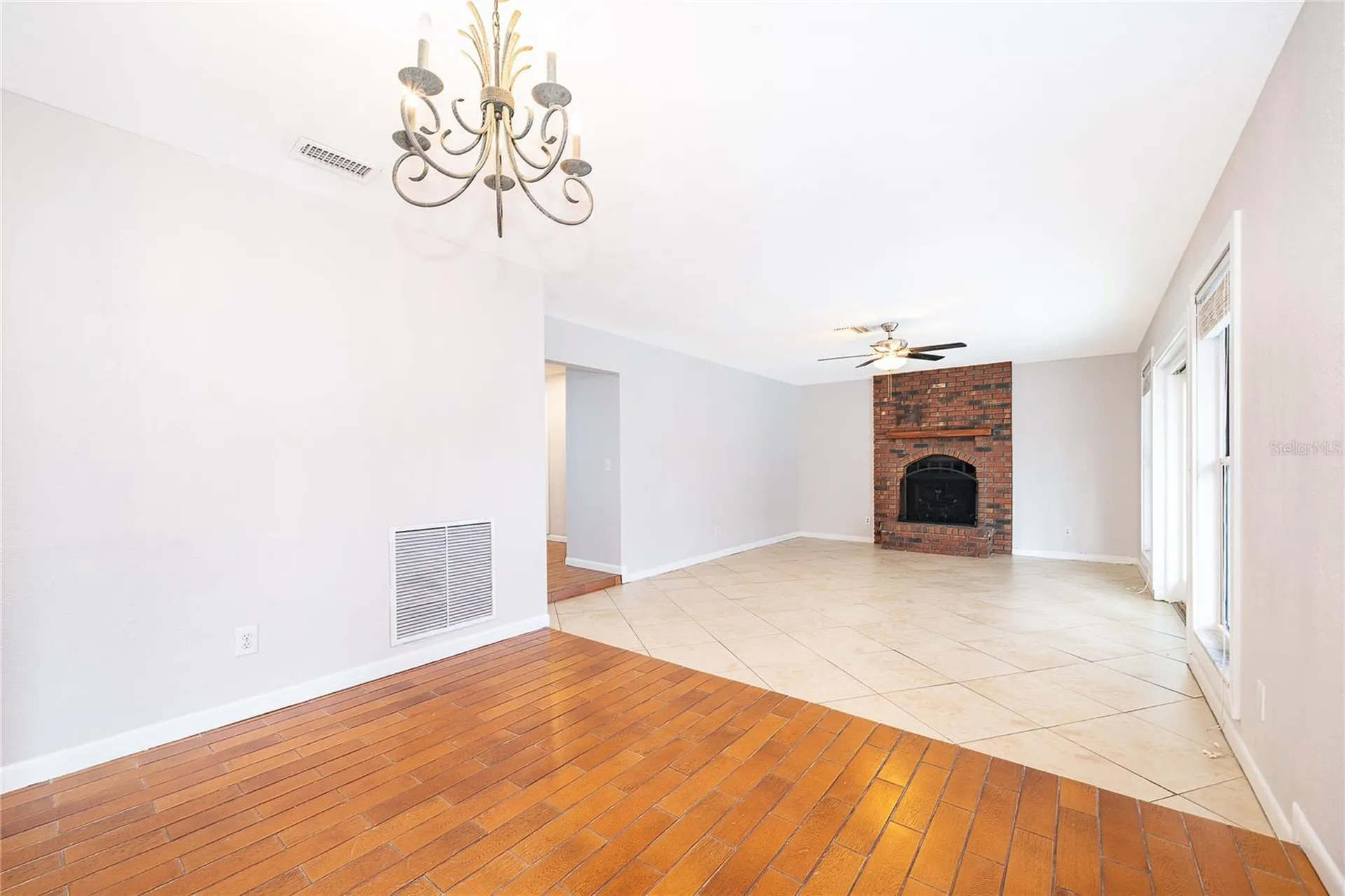 4707 Pinellas Drive Orlando FL 32812