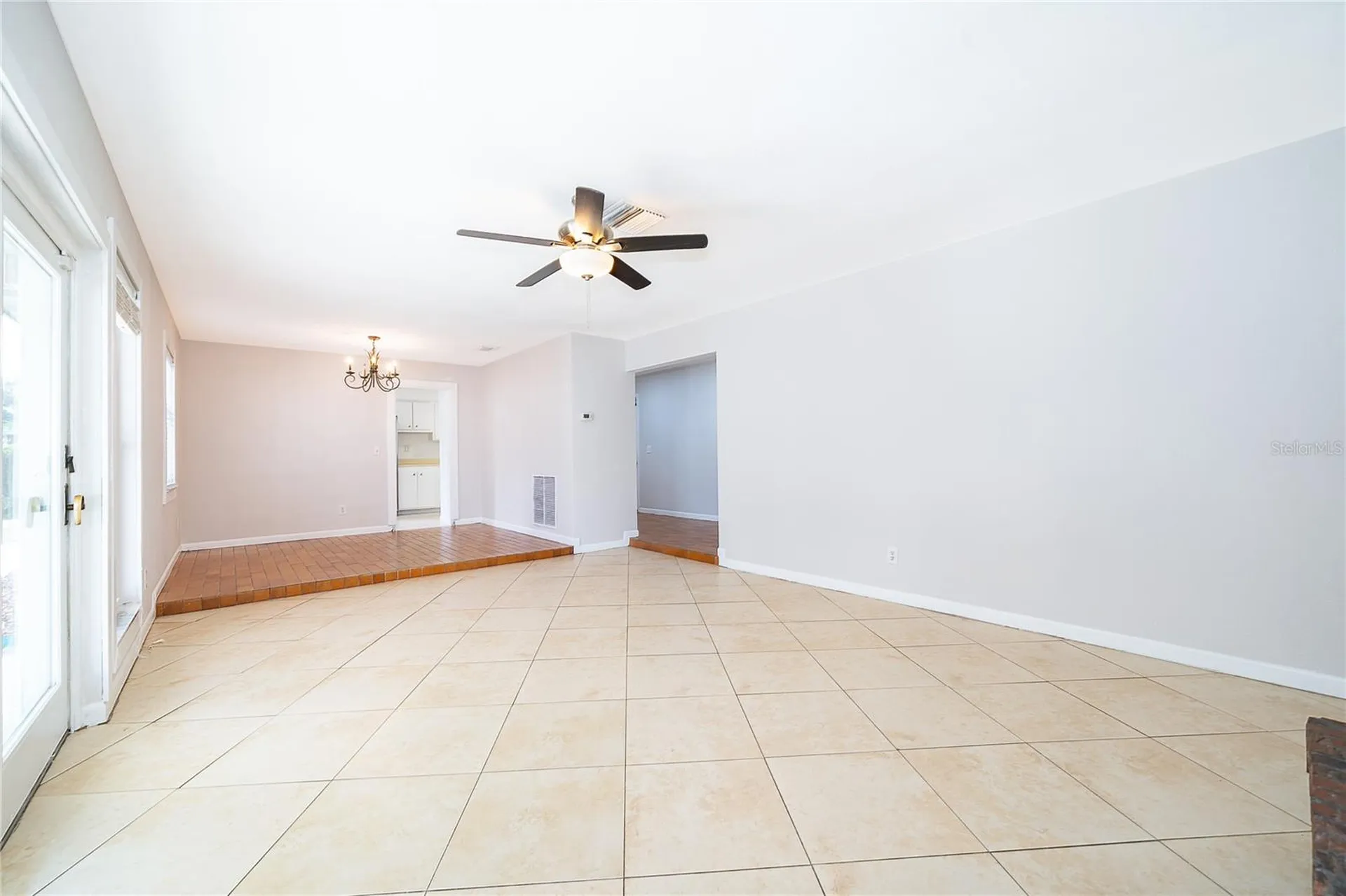 4707 Pinellas Drive Orlando FL 32812