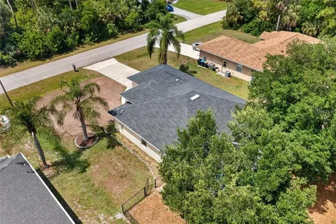 3658 Spinner Avenue North Port FL 34286