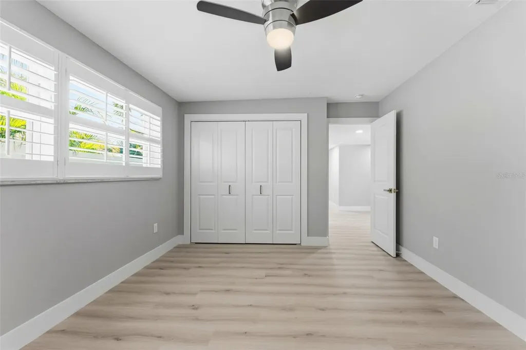 140 88th Avenue NE St Petersburg FL 33702