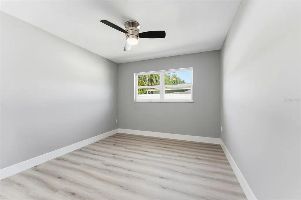 140 88th Avenue NE St Petersburg FL 33702