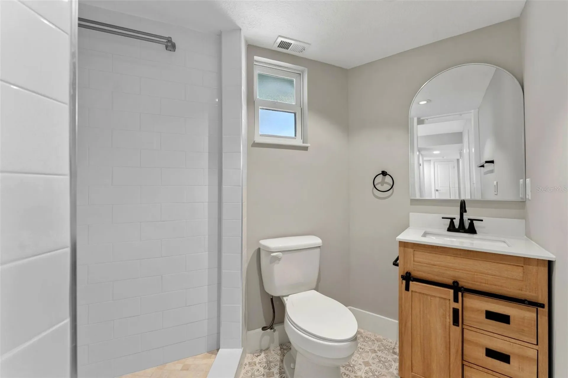 140 88th Avenue NE St Petersburg FL 33702
