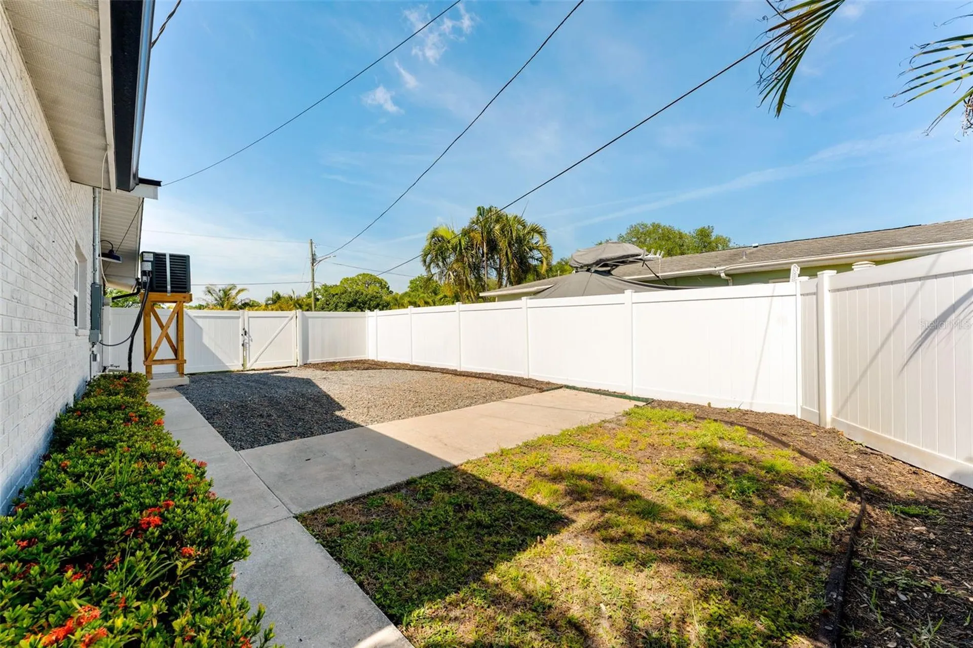 140 88th Avenue NE St Petersburg FL 33702