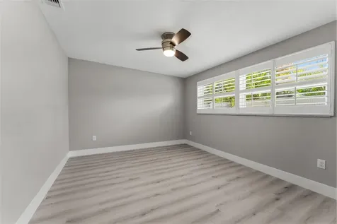 140 88th Avenue NE St Petersburg FL 33702