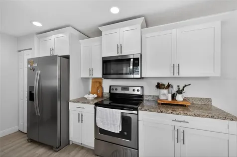 11207 Fireside Drive Tampa FL 33625