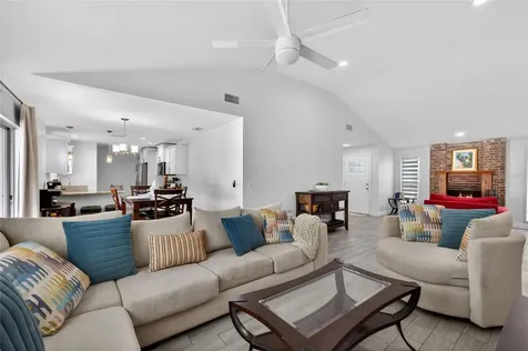 11207 Fireside Drive Tampa FL 33625