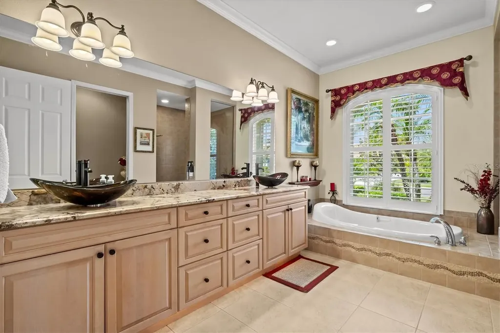 315 Petrel Trail Bradenton FL 34212