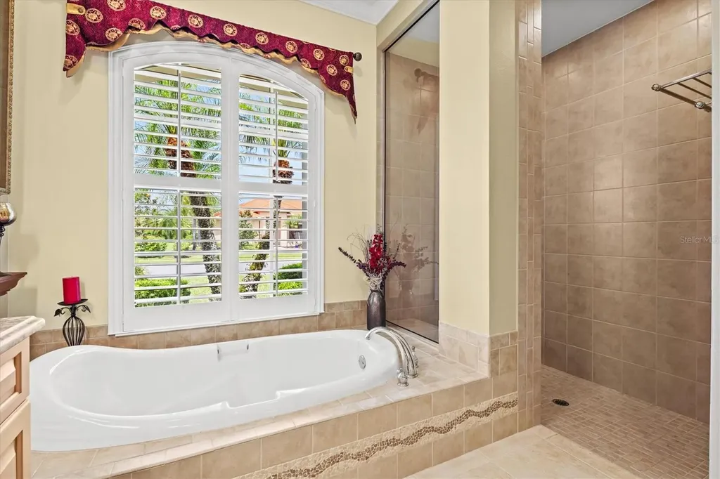 315 Petrel Trail Bradenton FL 34212