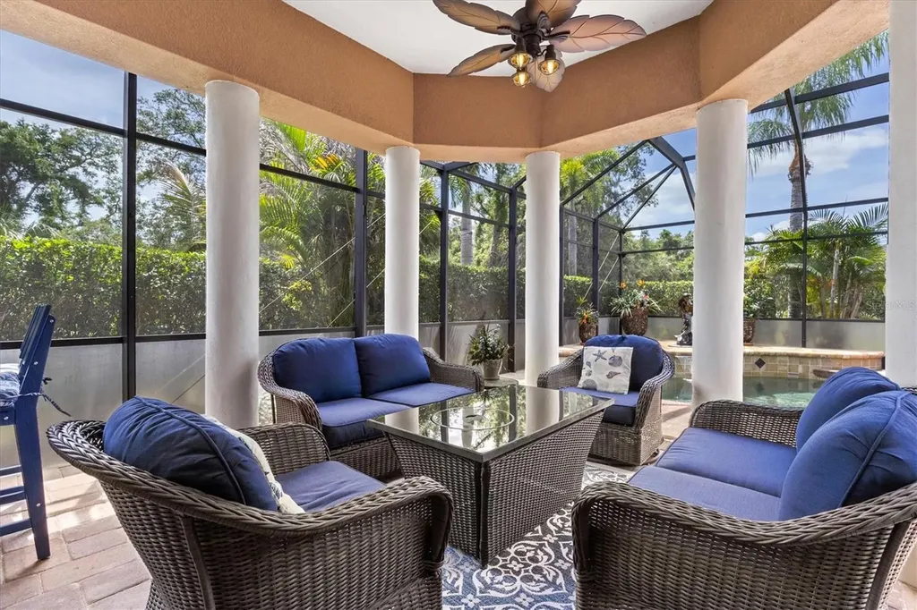 315 Petrel Trail Bradenton FL 34212