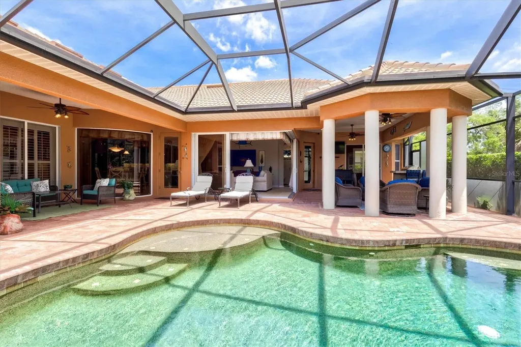 315 Petrel Trail Bradenton FL 34212
