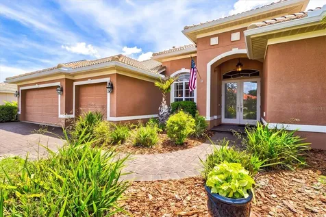 315 Petrel Trail Bradenton FL 34212