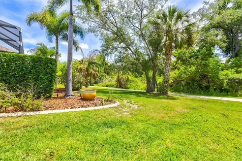 315 Petrel Trail Bradenton FL 34212