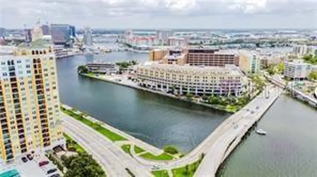 345 Bayshore Boulevard Tampa FL 33606