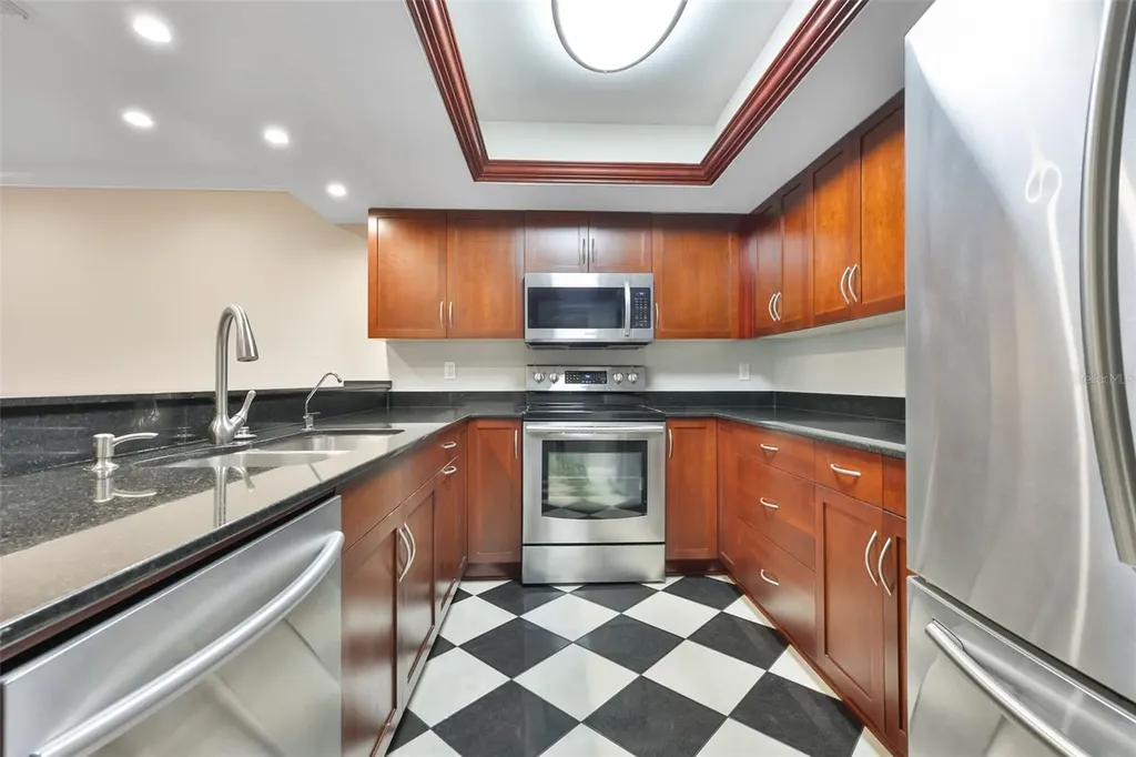 606 S Glen Avenue Tampa FL 33609