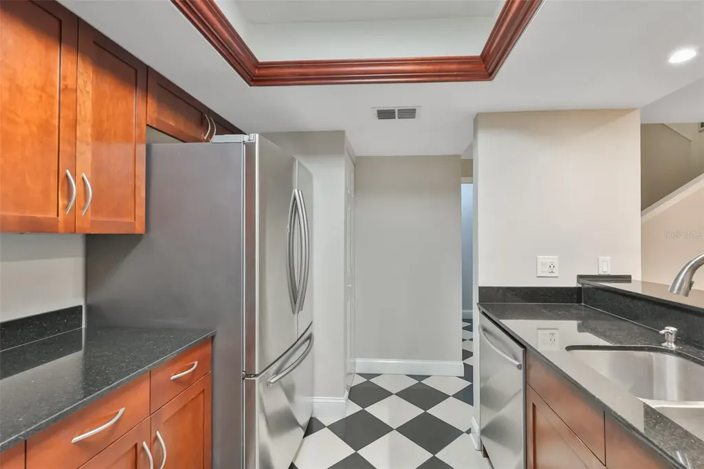 606 S Glen Avenue Tampa FL 33609