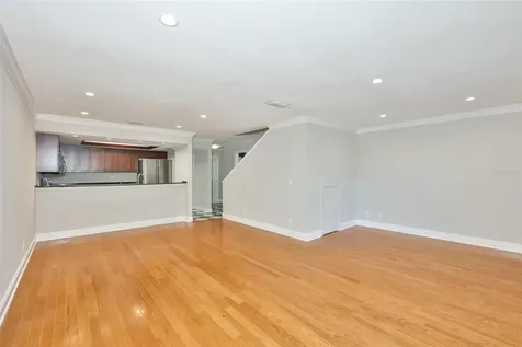 606 S Glen Avenue Tampa FL 33609