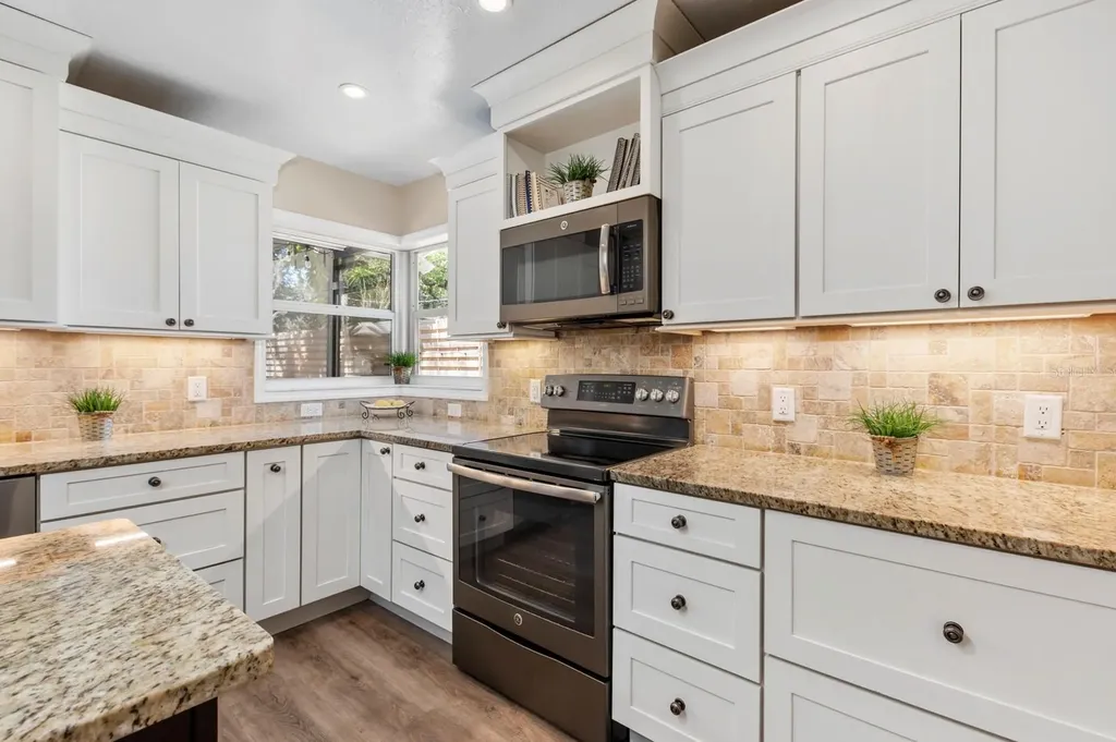 2352 Palm Terrace Sarasota FL 34231