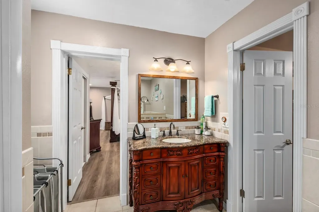2352 Palm Terrace Sarasota FL 34231