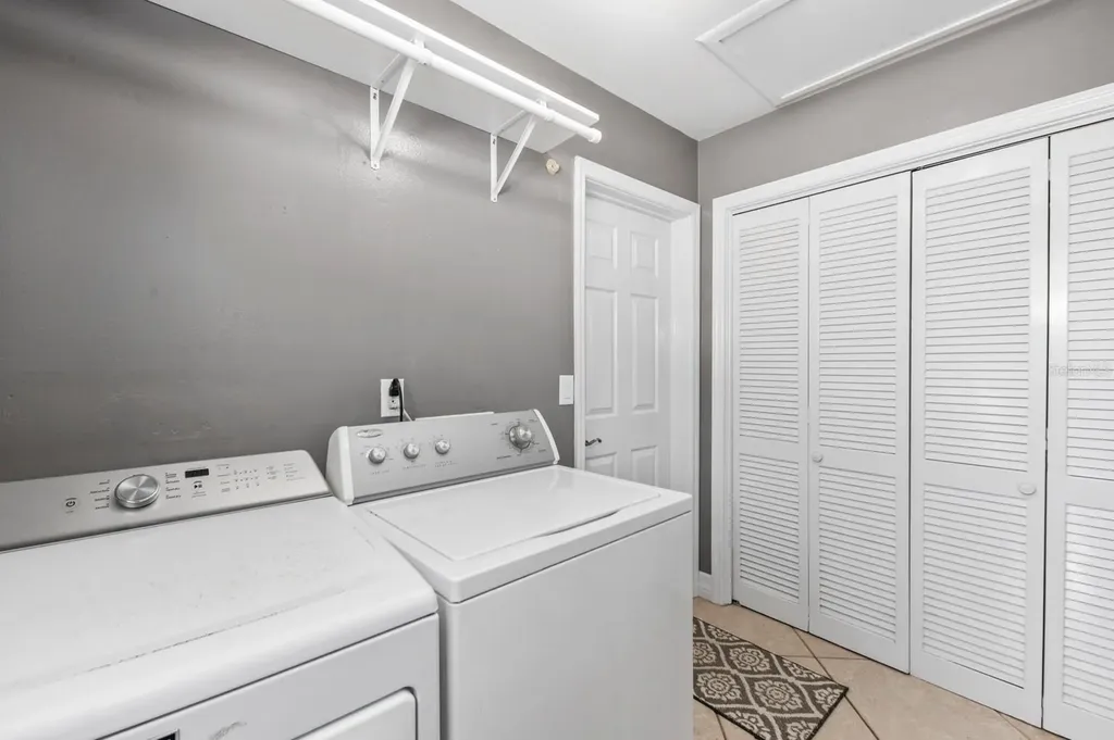 2352 Palm Terrace Sarasota FL 34231