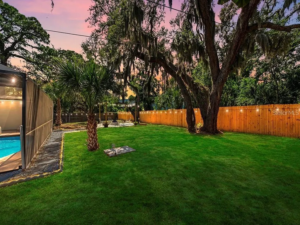 2352 Palm Terrace Sarasota FL 34231