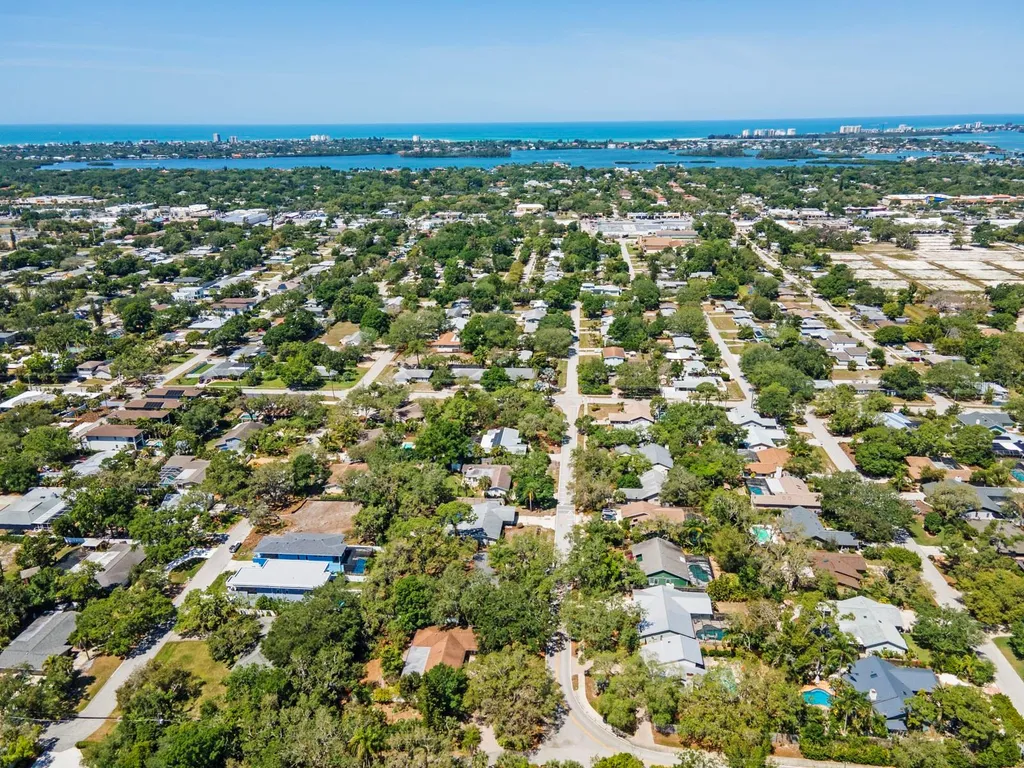 2352 Palm Terrace Sarasota FL 34231